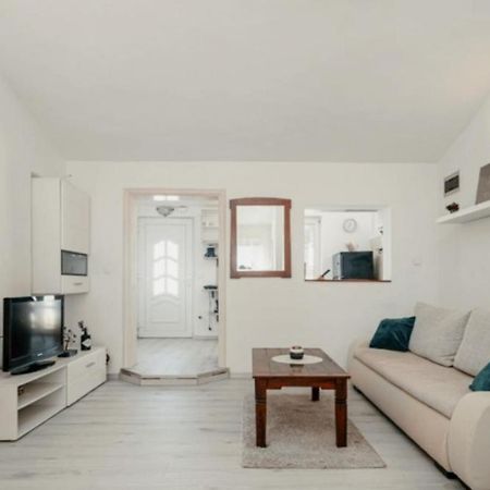 Parentium Apartment Poreč Buitenkant foto